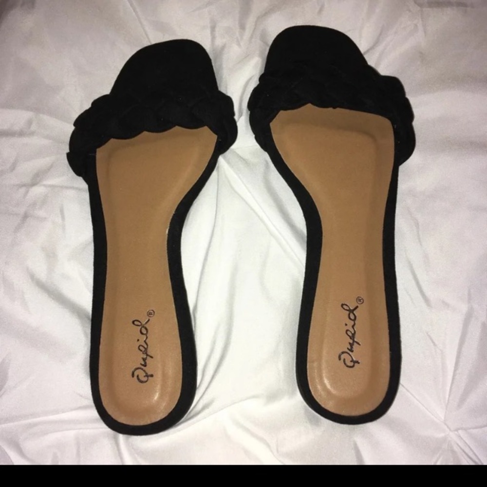 MISS LOLA SANDALS